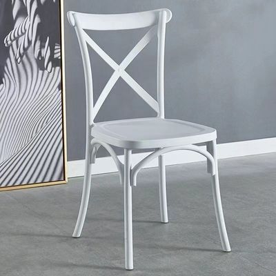 kopen Pub Middeleeuwse witte plastic eetstoelen Verstelbare plastic restaurantstoelen online vervaardiging