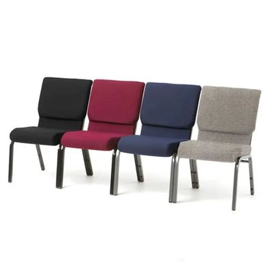 Moderne meerkleurige kerkpreekstoelstoelen met comfortabele rugleuning, stapelbaar metalen frame